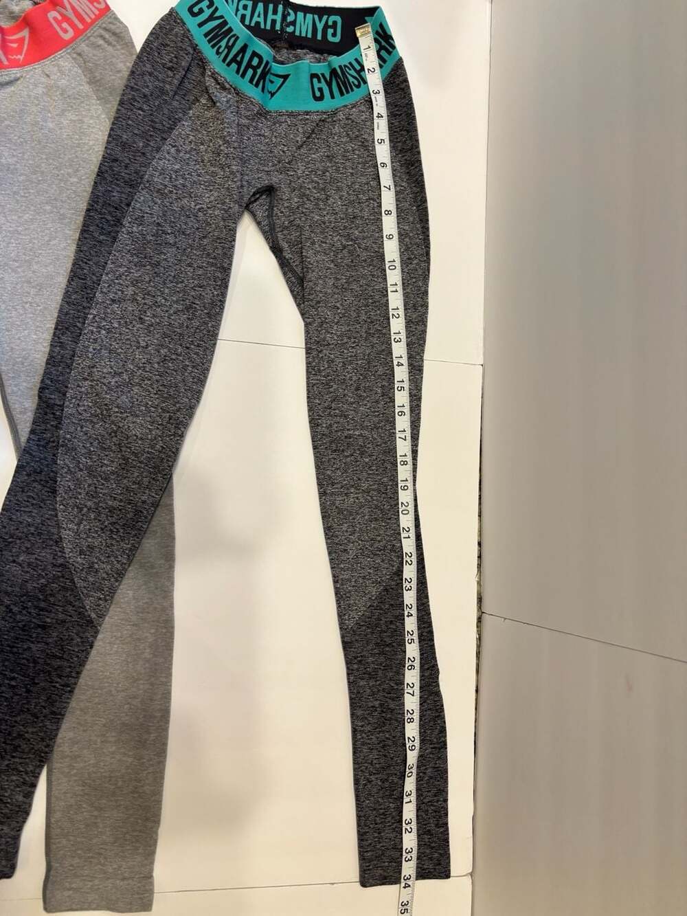Gymshark Dry Flex Two-Tone Athletic Leggings (XS) set - Picture 6 of 7